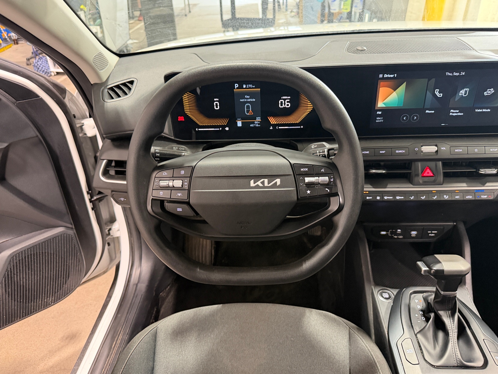 Thumbnail: 2025 Kia K4 - 5