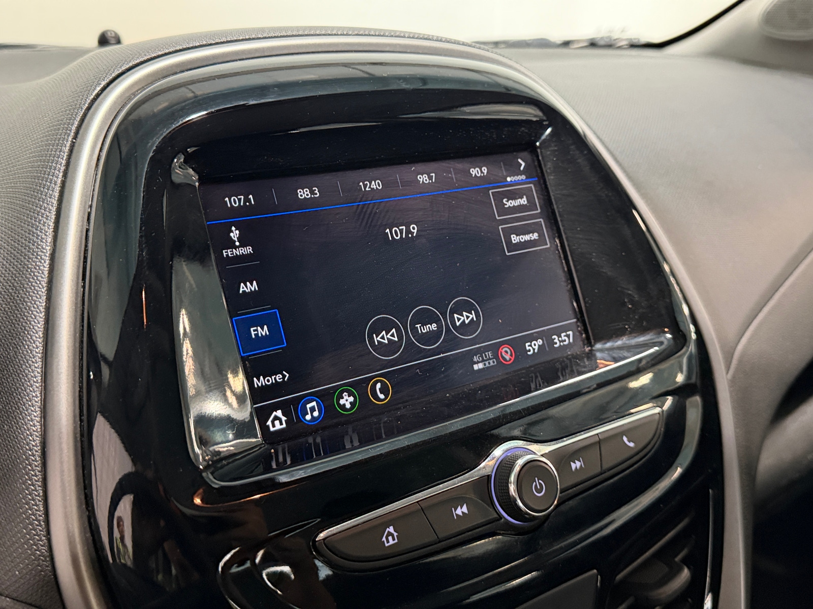 Thumbnail: 2022 Chevrolet Spark - 4