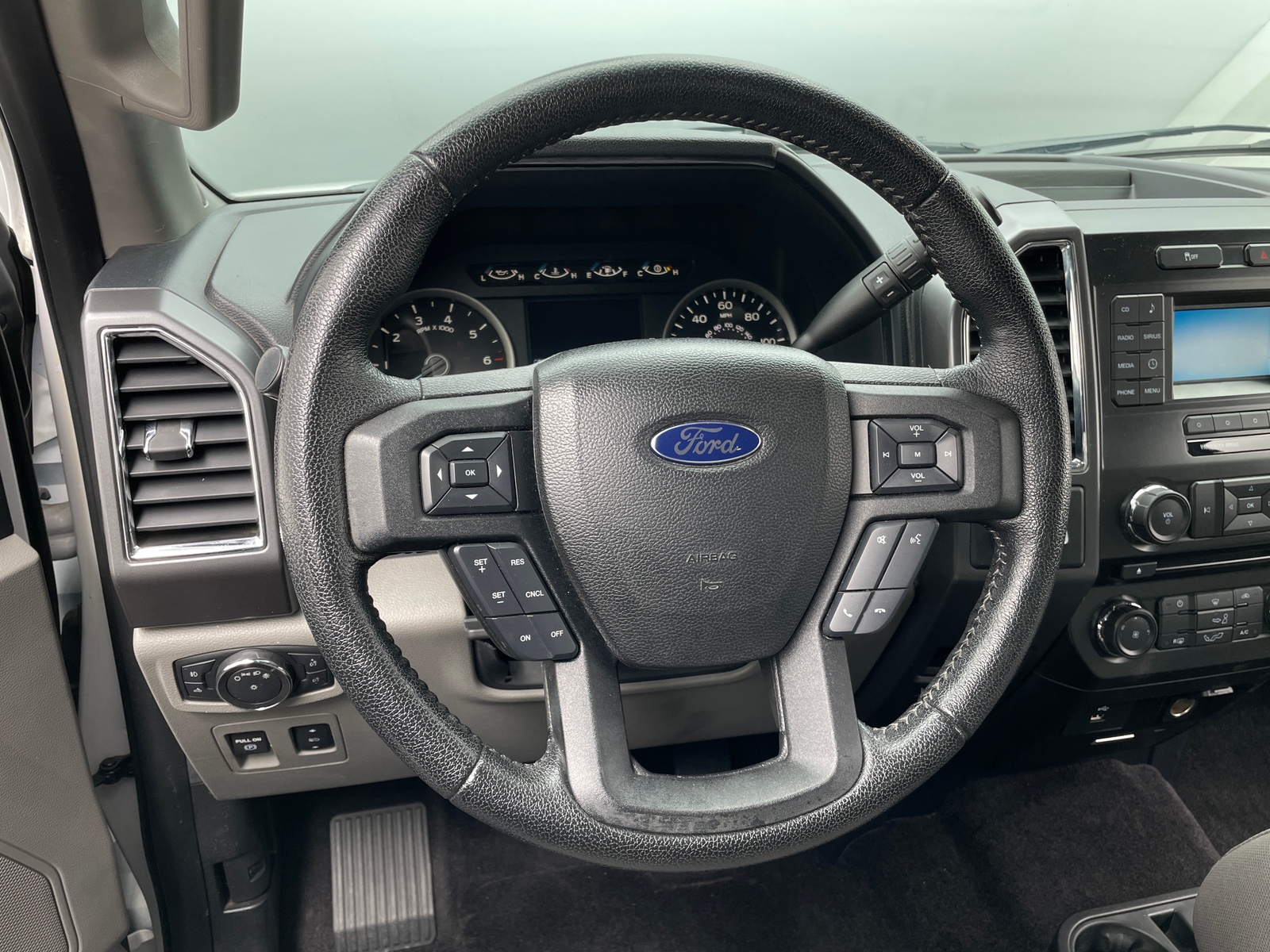 Thumbnail: 2016 Ford Econoline - 5