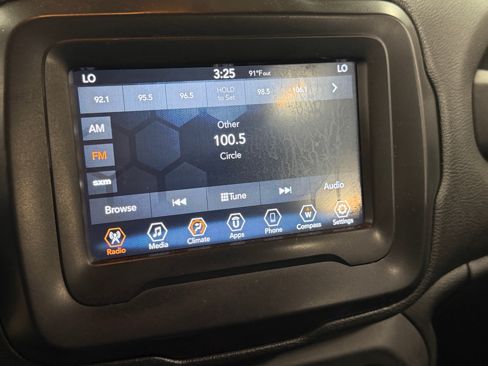 Thumbnail: 2018 Jeep Renegade - 4