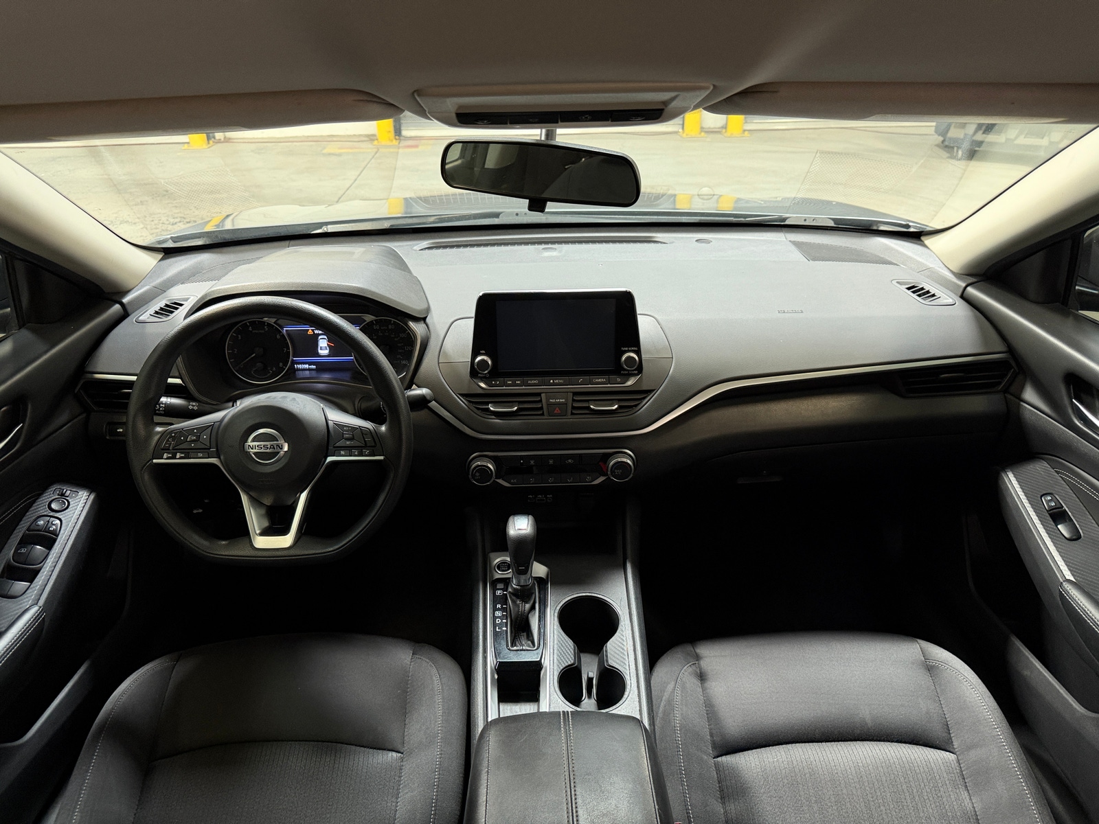 Thumbnail: 2020 Nissan Altima - 3