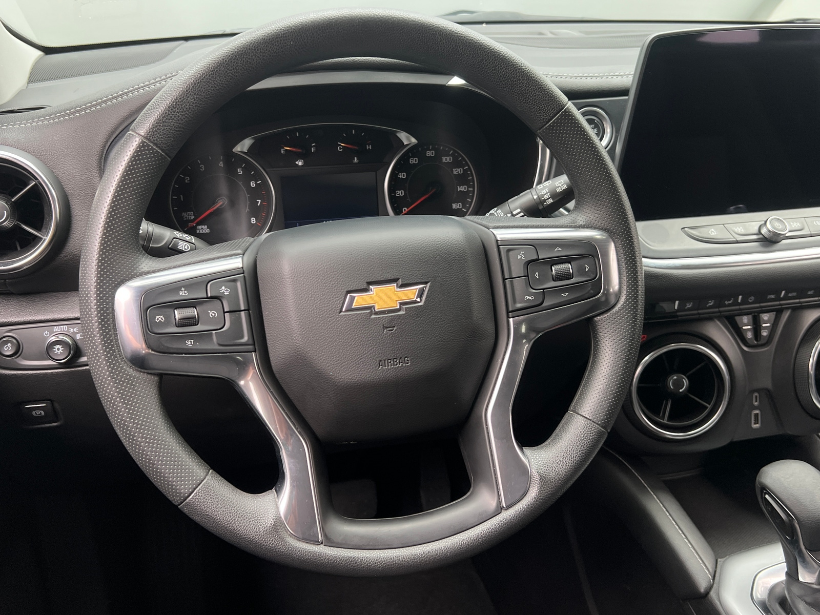 Thumbnail: 2025 Chevrolet Blazer - 5