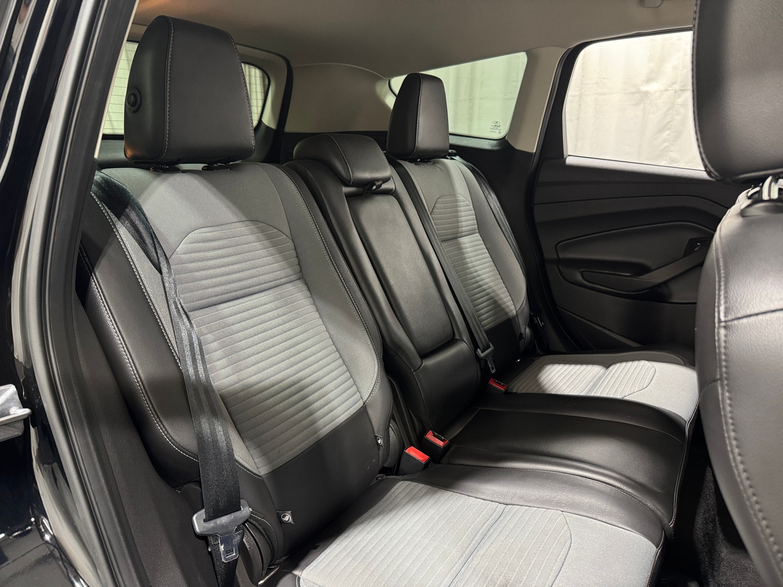 Thumbnail: 2017 Ford Escape - 6