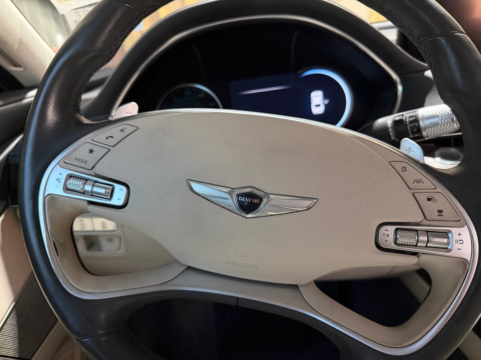 Thumbnail: 2022 Genesis G80 - 4