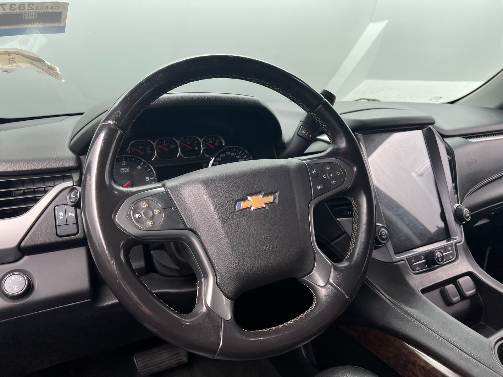 Thumbnail: 2015 Chevrolet Suburban - 5