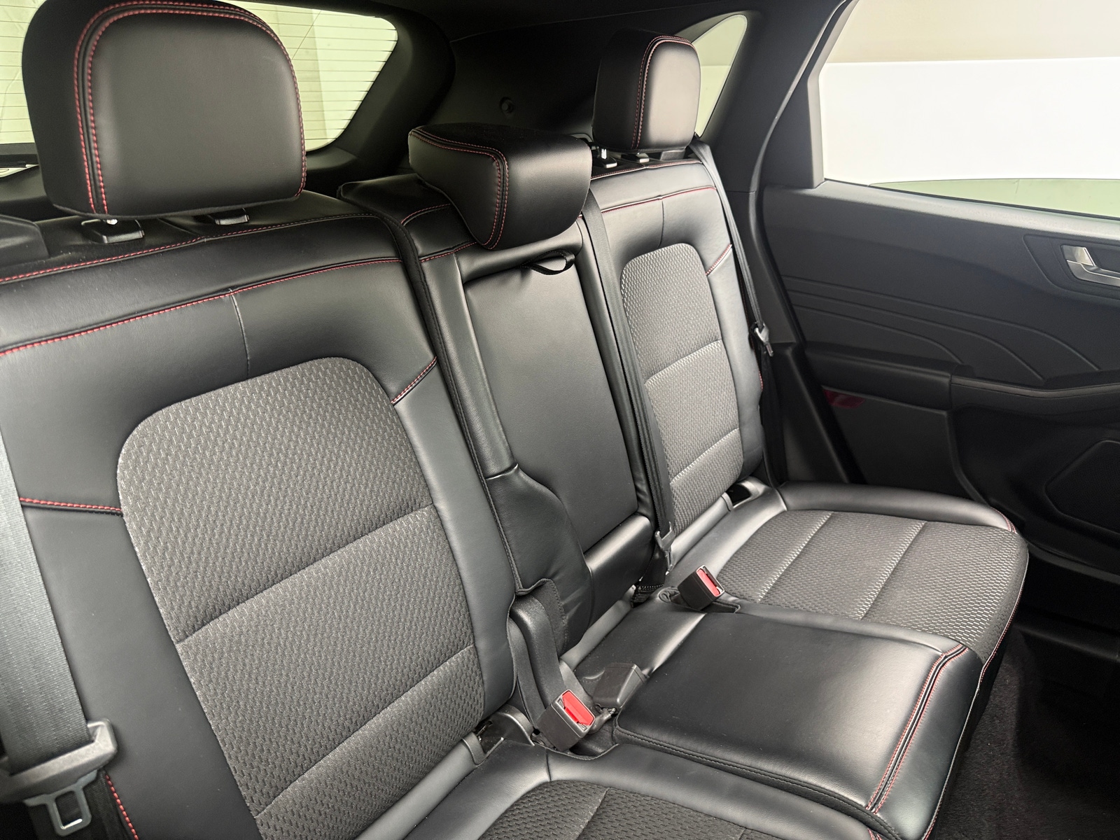 Thumbnail: 2025 Ford Escape - 5