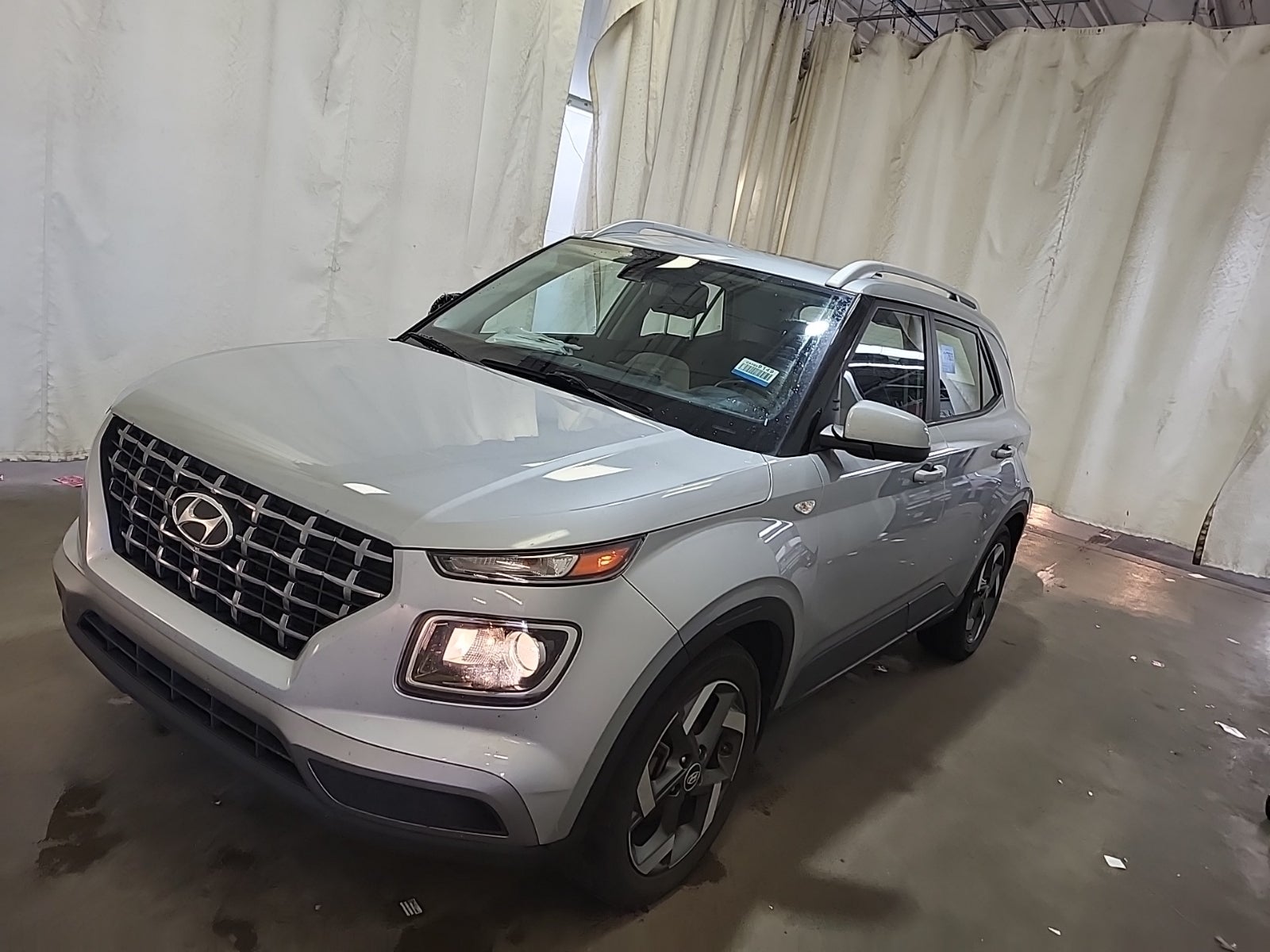 2022 Hyundai Venue SEL