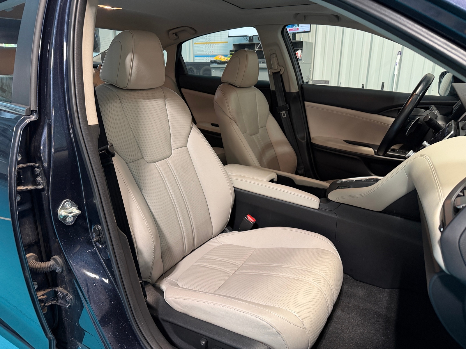 Thumbnail: 2020 Honda Insight - 2