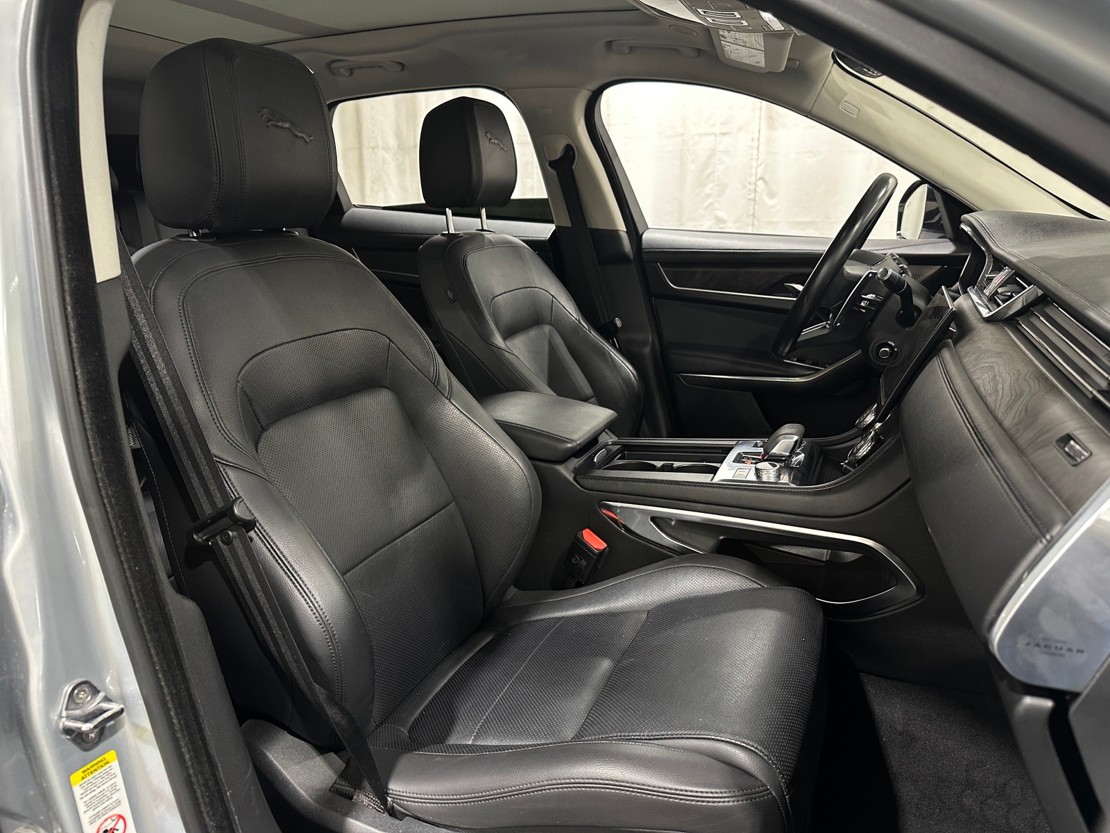 Thumbnail: 2021 Jaguar F-Pace - 2