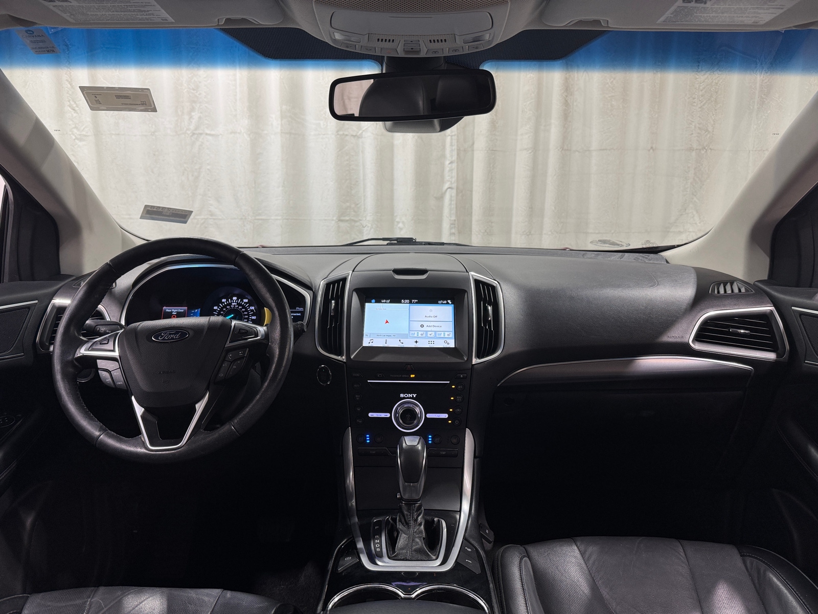 Thumbnail: 2017 Ford Edge - 2