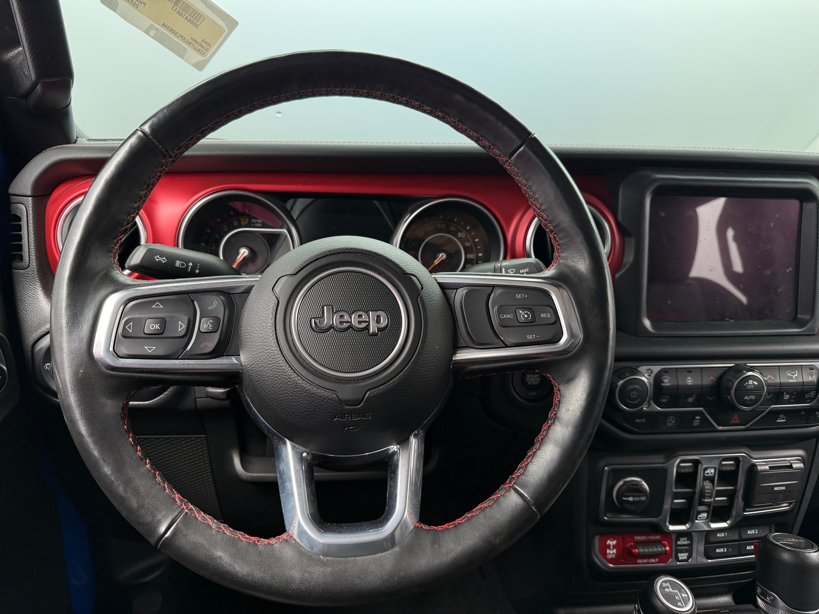 Thumbnail: 2023 Jeep Gladiator - 4
