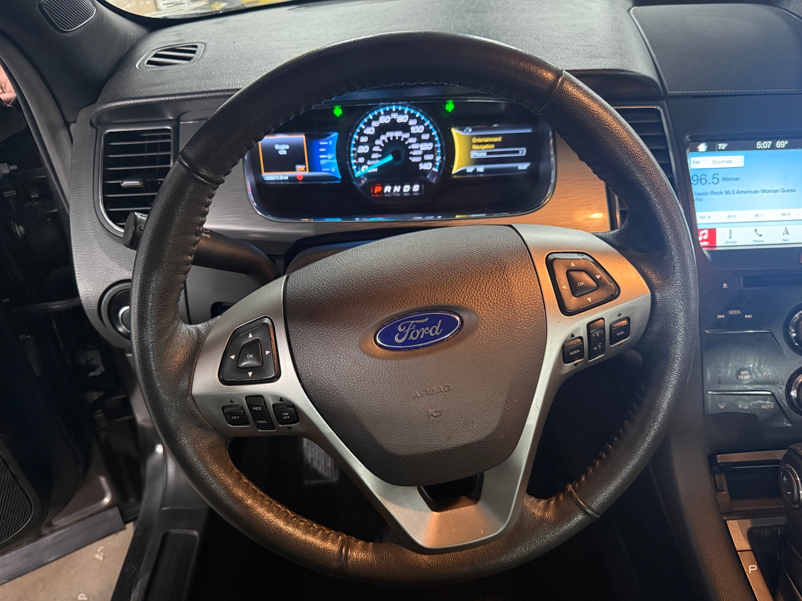 Thumbnail: 2018 Ford Taurus - 4