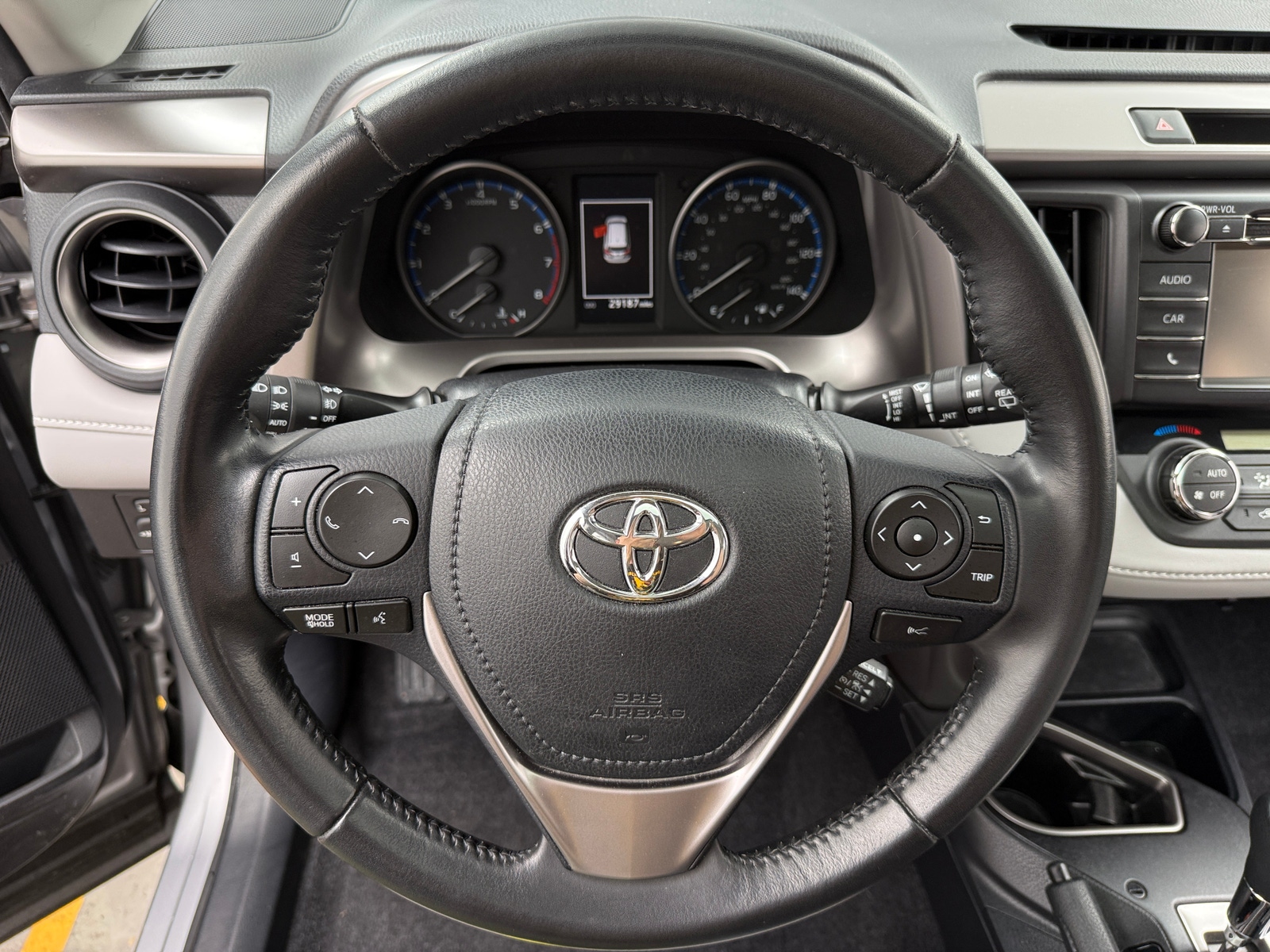 Thumbnail: 2018 Toyota RAV4 - 5