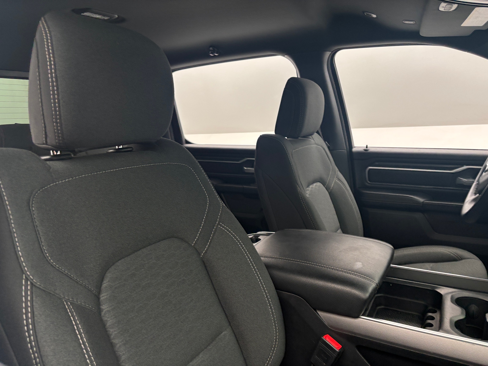 Thumbnail: 2025 RAM 1500 - 2