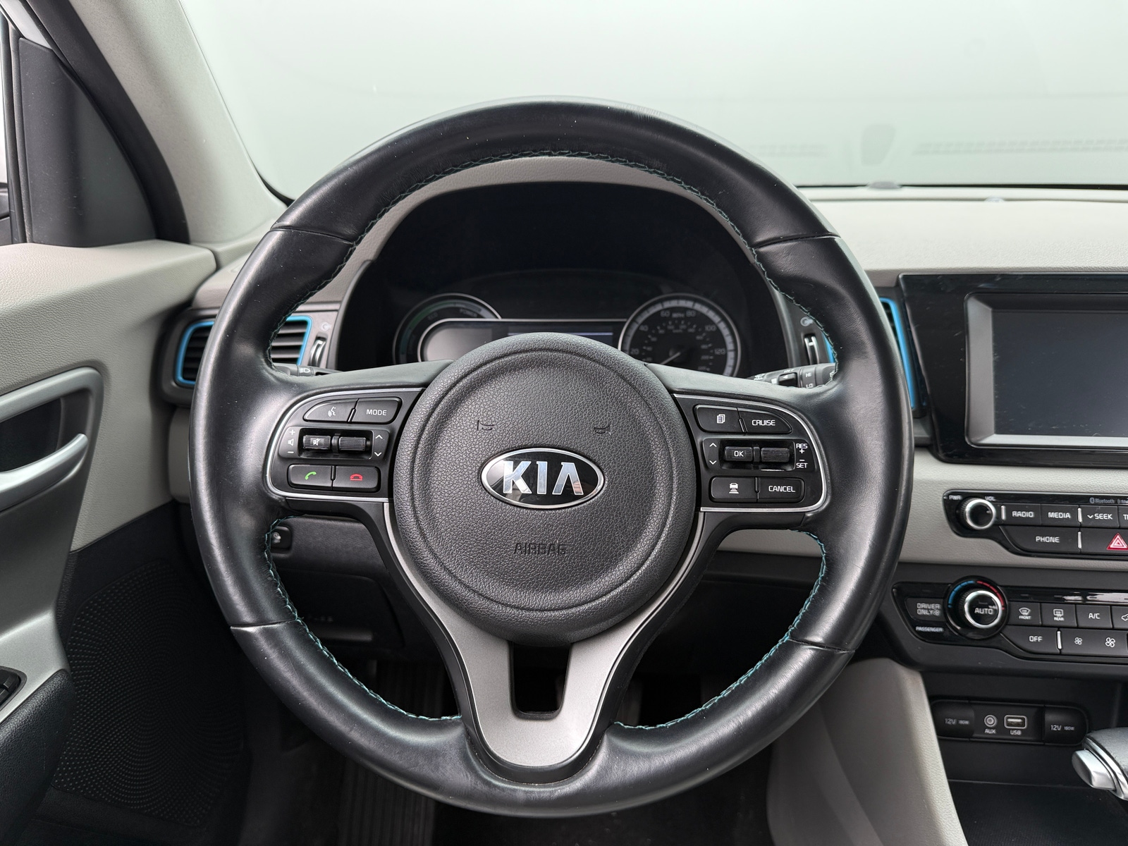 Thumbnail: 2019 Kia Niro - 5