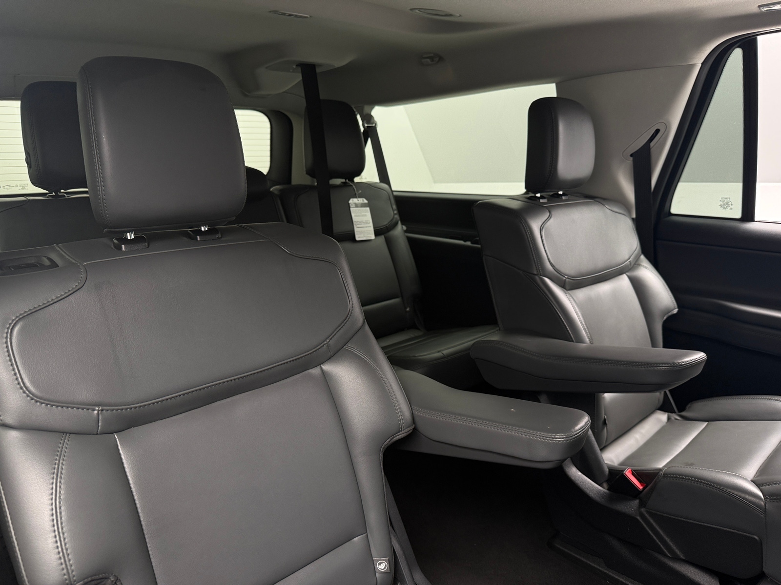 Thumbnail: 2026 Ford Expedition MAX - 5