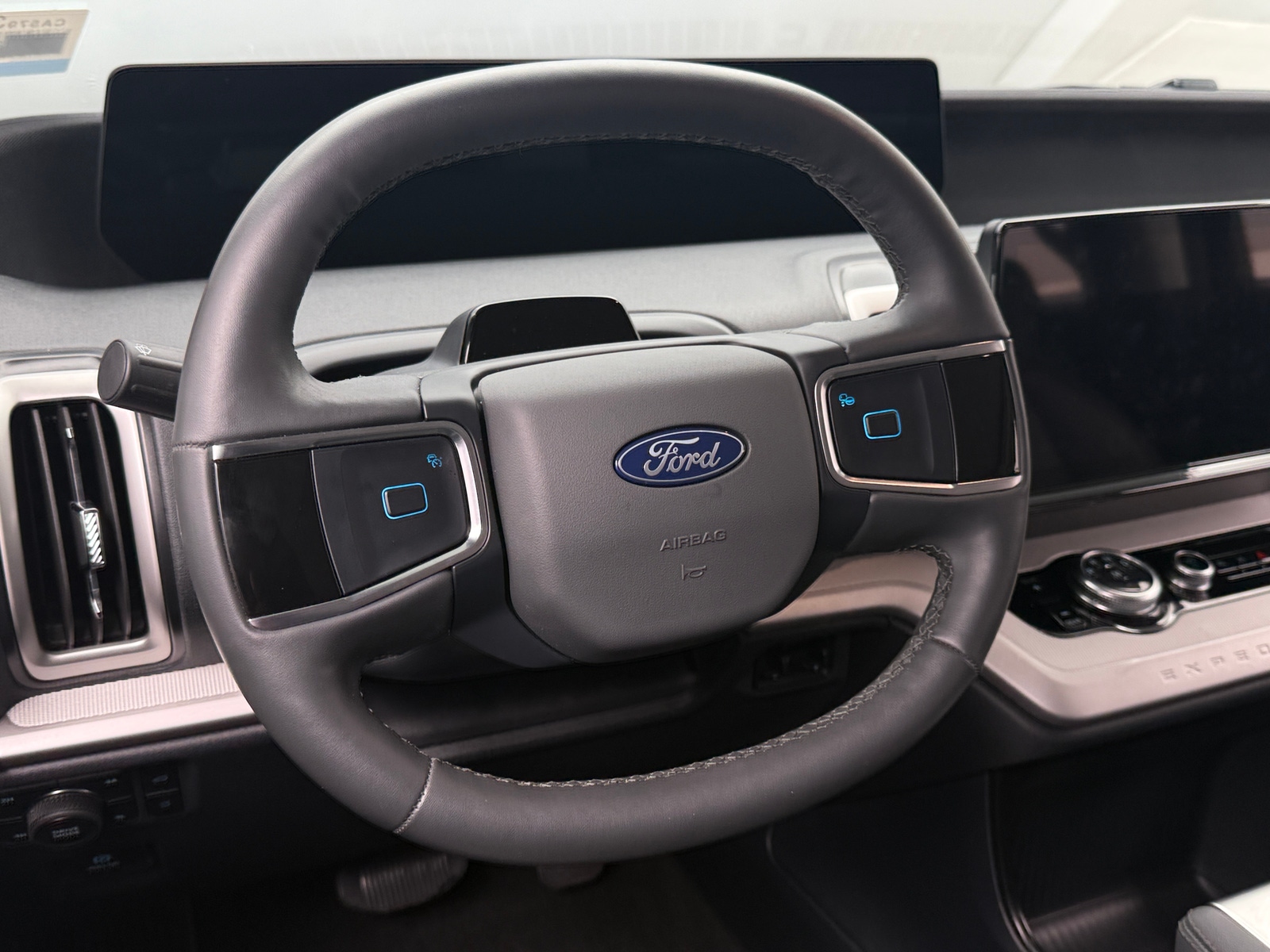 Thumbnail: 2026 Ford Expedition MAX - 4