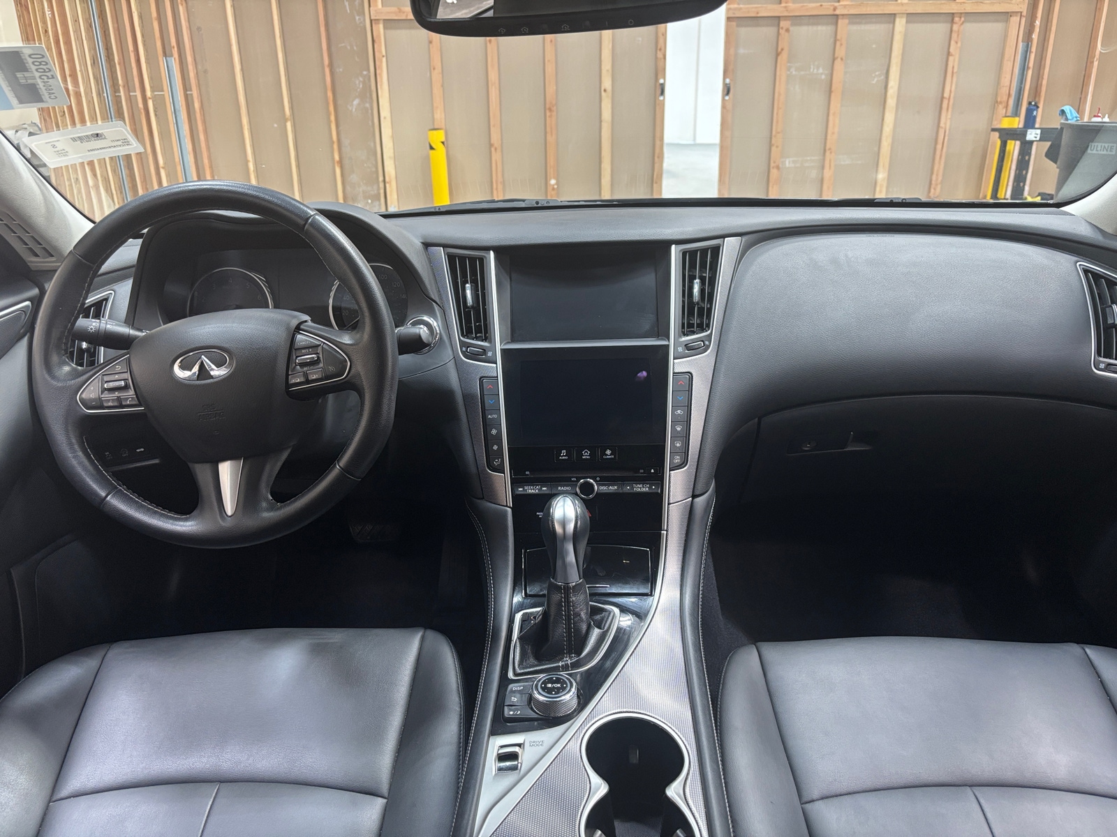 Thumbnail: 2017 INFINITI Q50 - 2