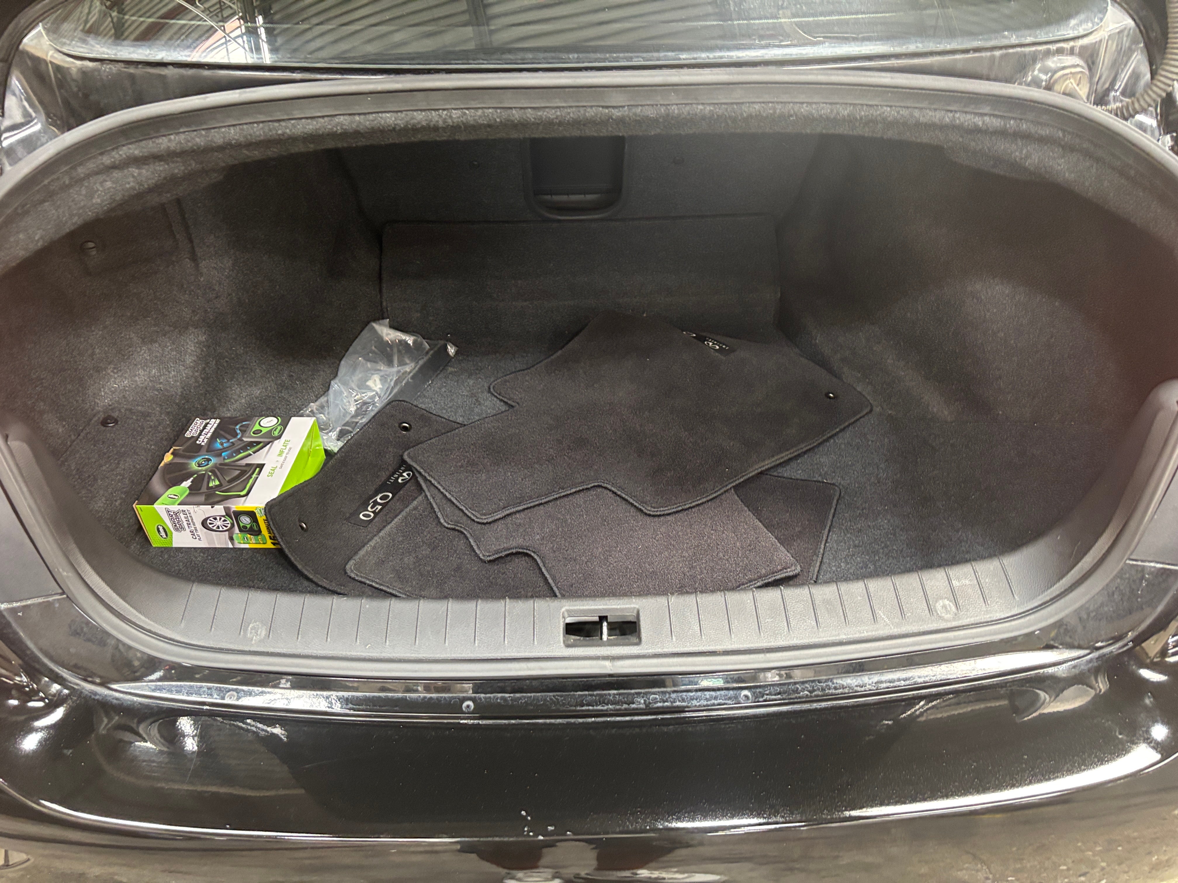 2017 INFINITI Q50 Base