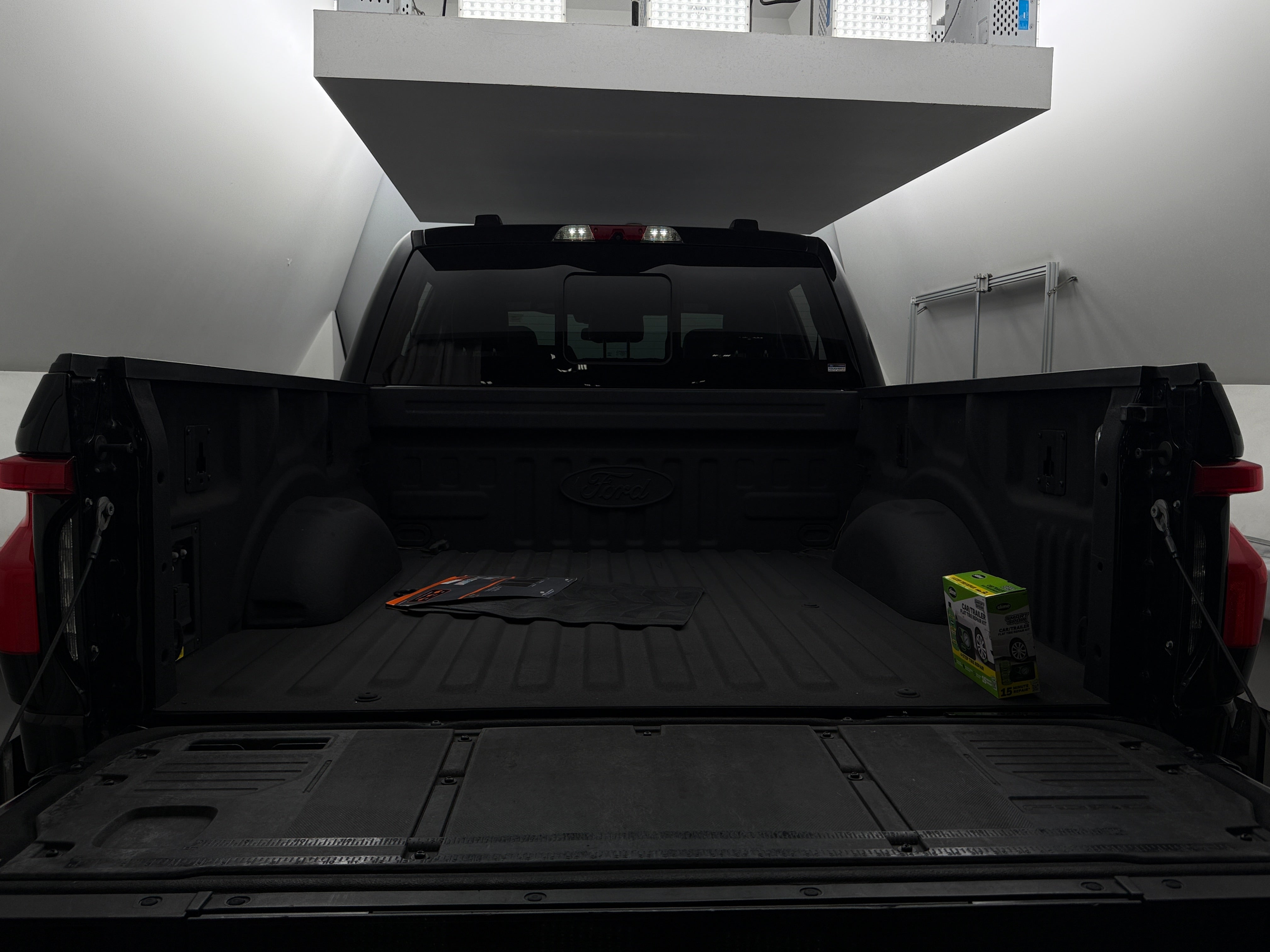 Used 2022 Ford F-150 Lightning Lariat with VIN 1FTVW1EL8NWG15350 for sale in Auburn, WA