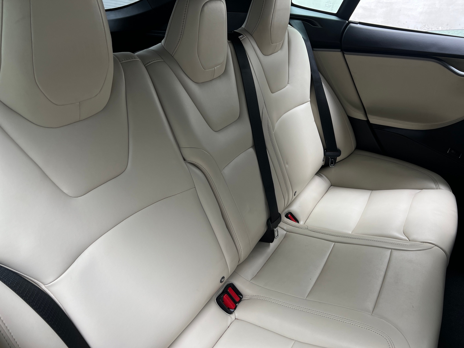 Thumbnail: 2020 Tesla Model S - 5
