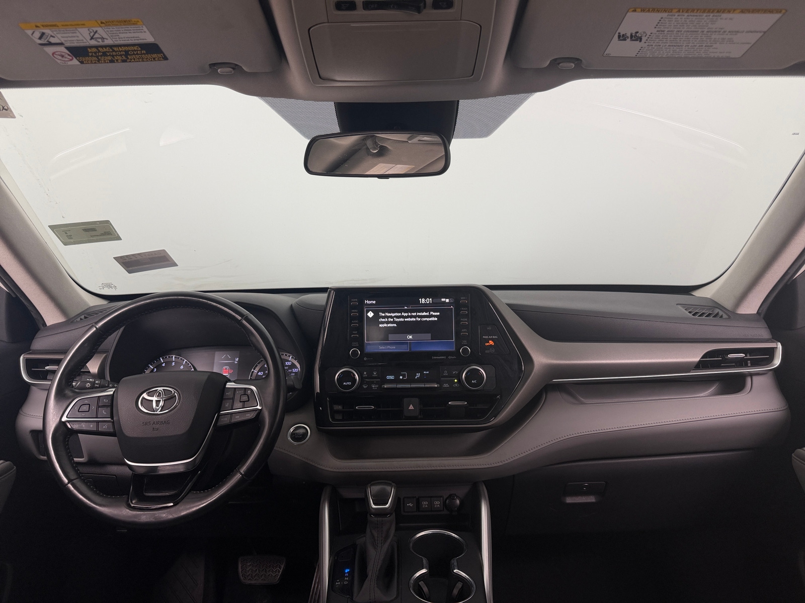 Thumbnail: 2020 Toyota Highlander - 3