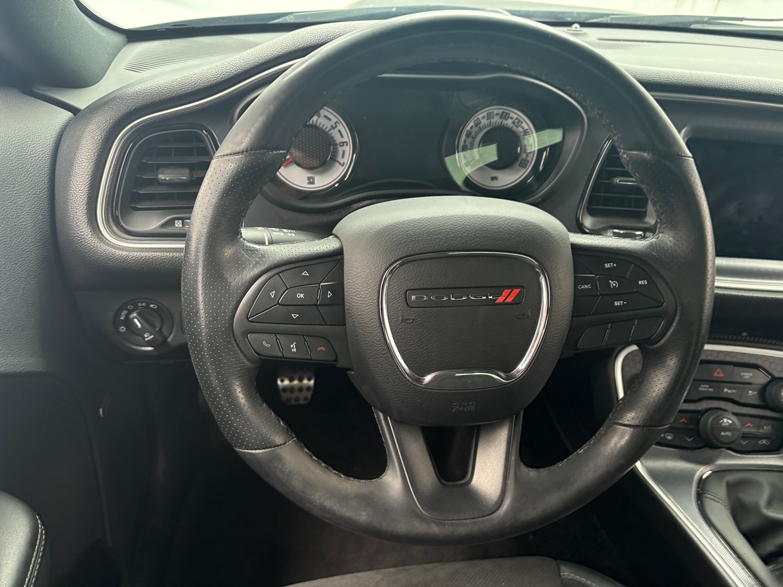 Thumbnail: 2018 Dodge Challenger - 3
