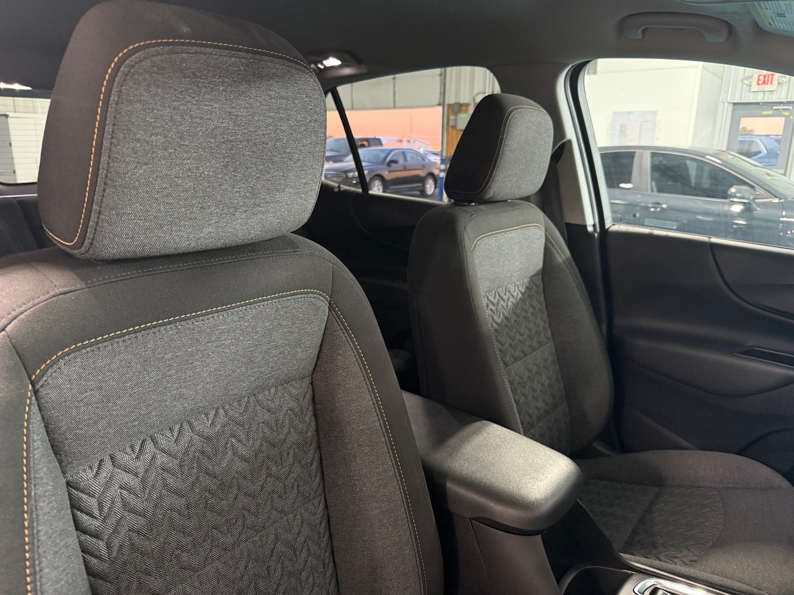 Thumbnail: 2022 Chevrolet Equinox - 2