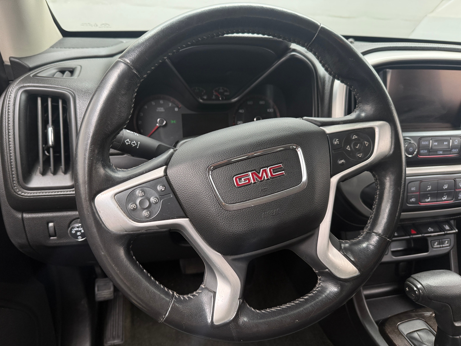 Thumbnail: 2016 GMC Canyon - 4