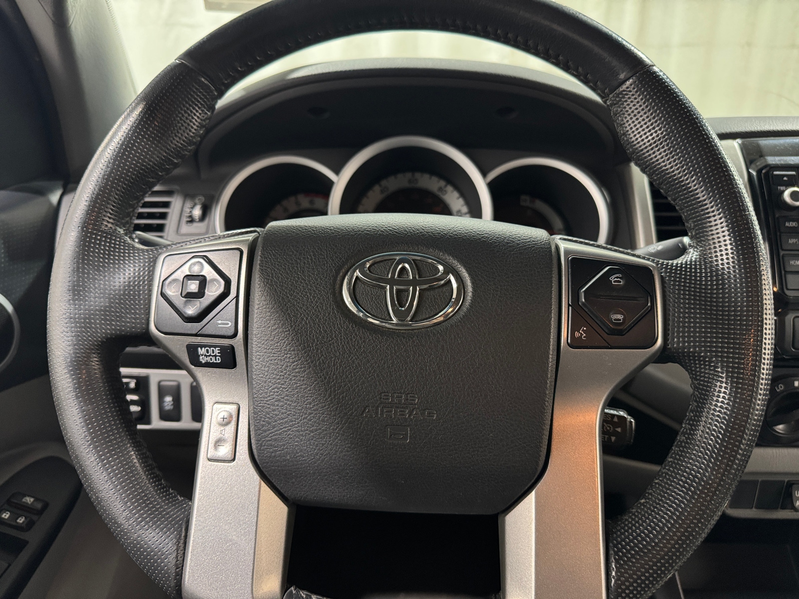 Thumbnail: 2014 Toyota Tacoma - 5
