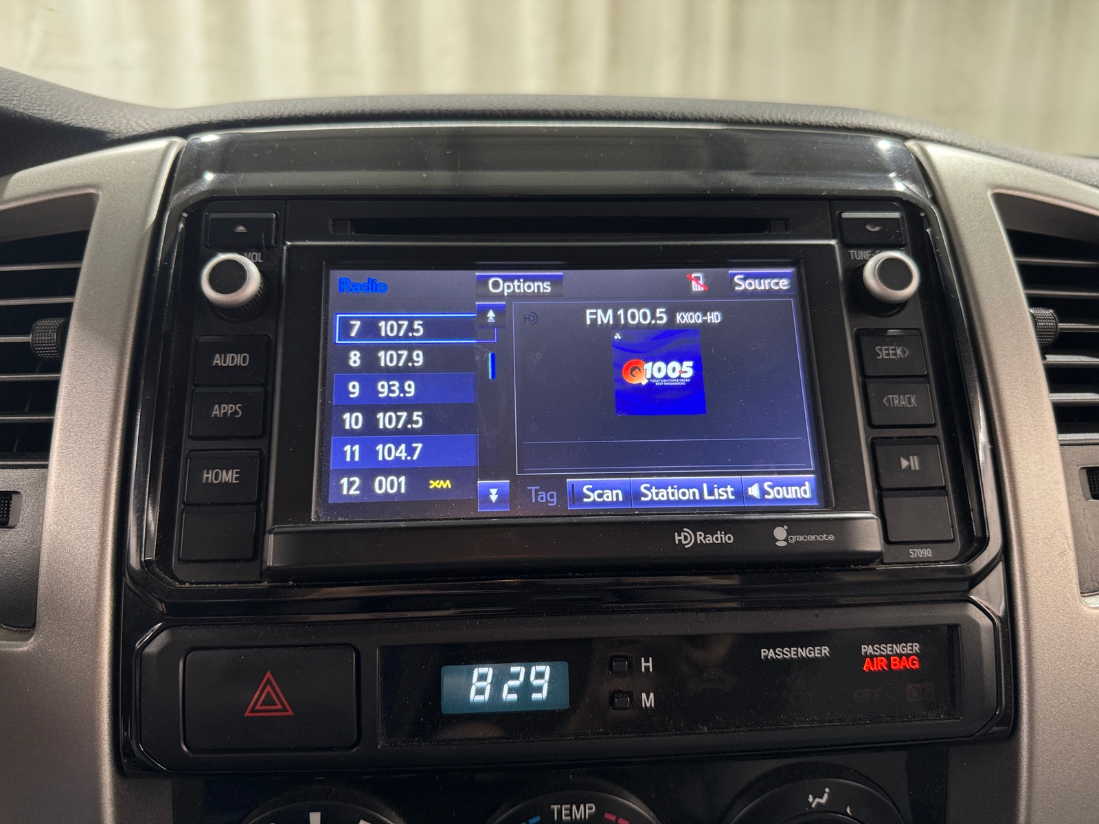 Thumbnail: 2014 Toyota Tacoma - 4