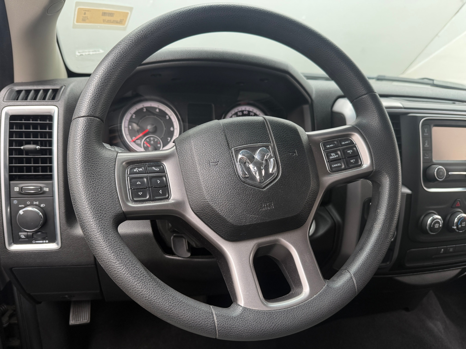 Thumbnail: 2022 RAM 1500 Classic - 5