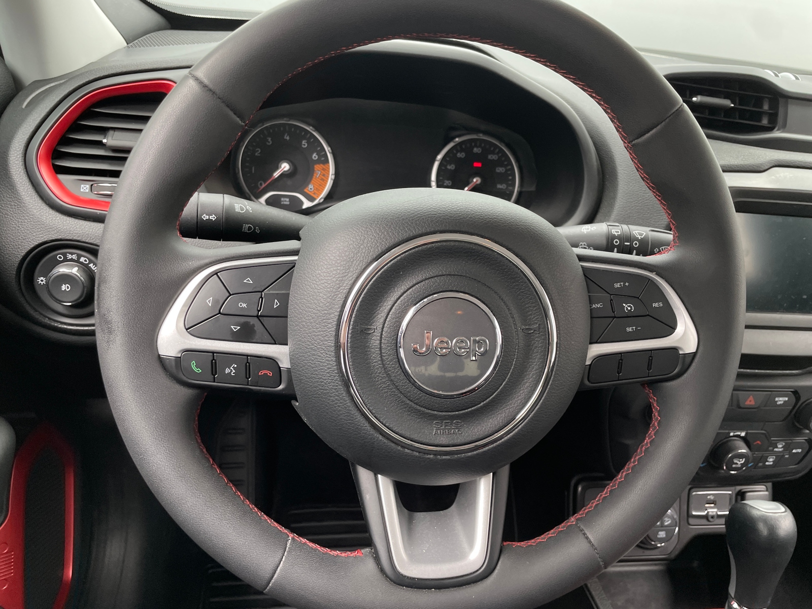 Thumbnail: 2020 Jeep Renegade - 5