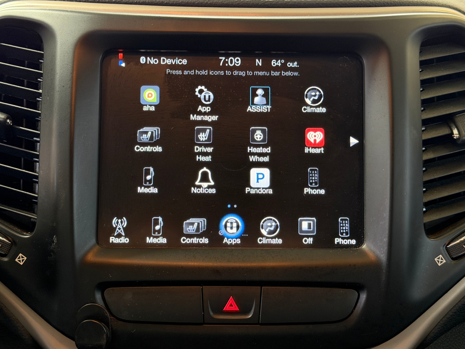 Thumbnail: 2017 Jeep Cherokee - 3