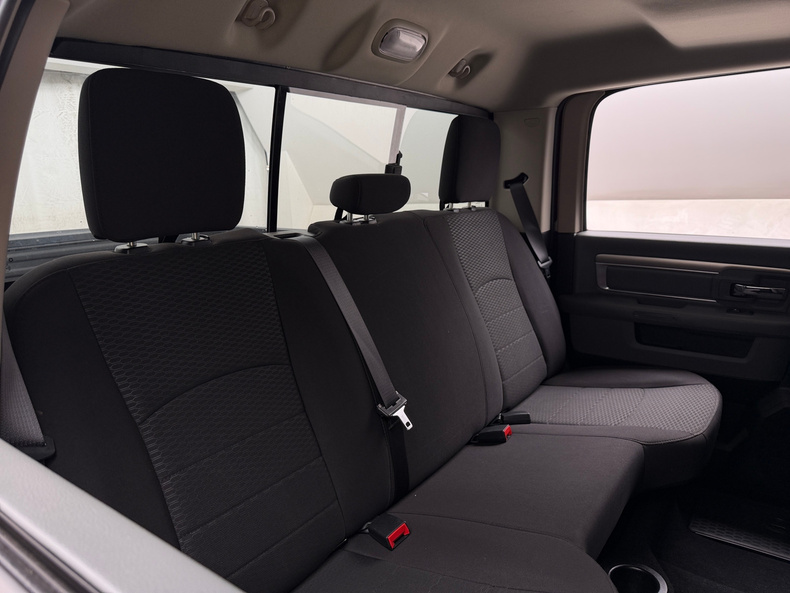 Thumbnail: 2020 RAM 1500 Classic - 6