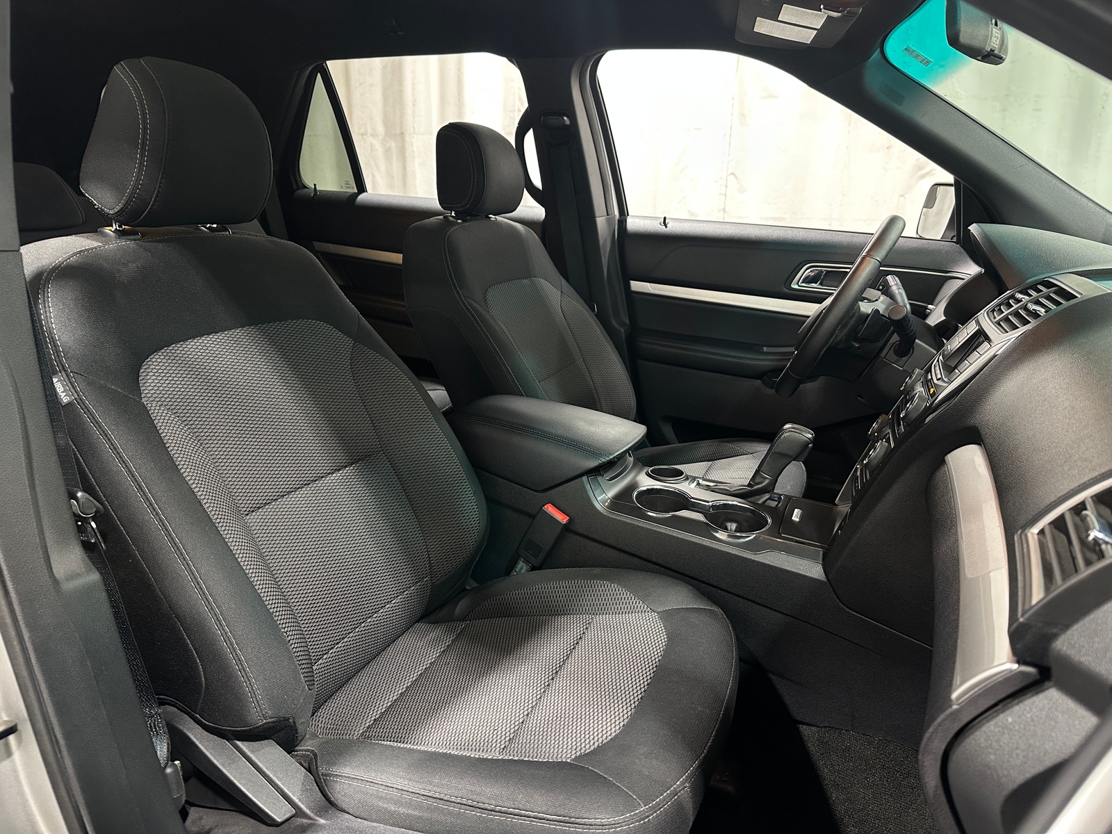 Thumbnail: 2017 Ford Explorer - 2