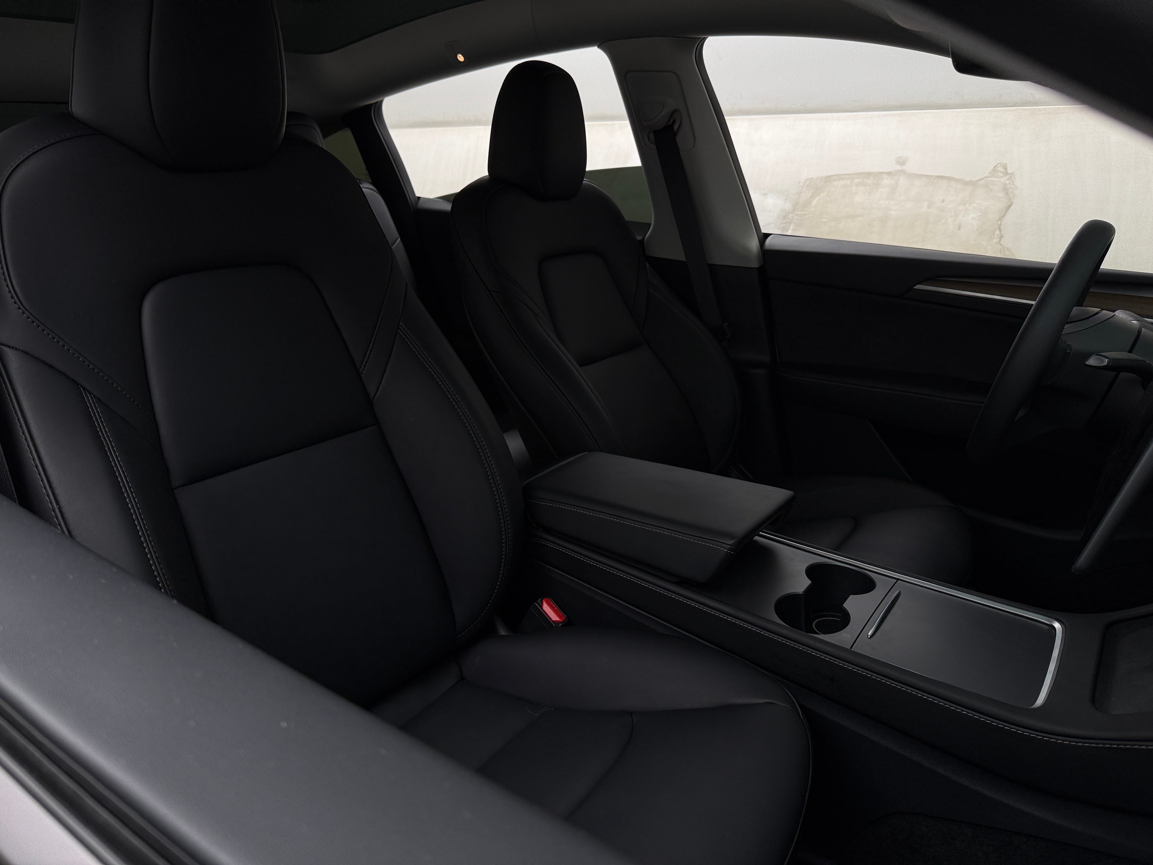 Used 2024 Tesla Model Y Long Range with VIN 7SAYGAEE1RF199389 for sale in Auburn, WA
