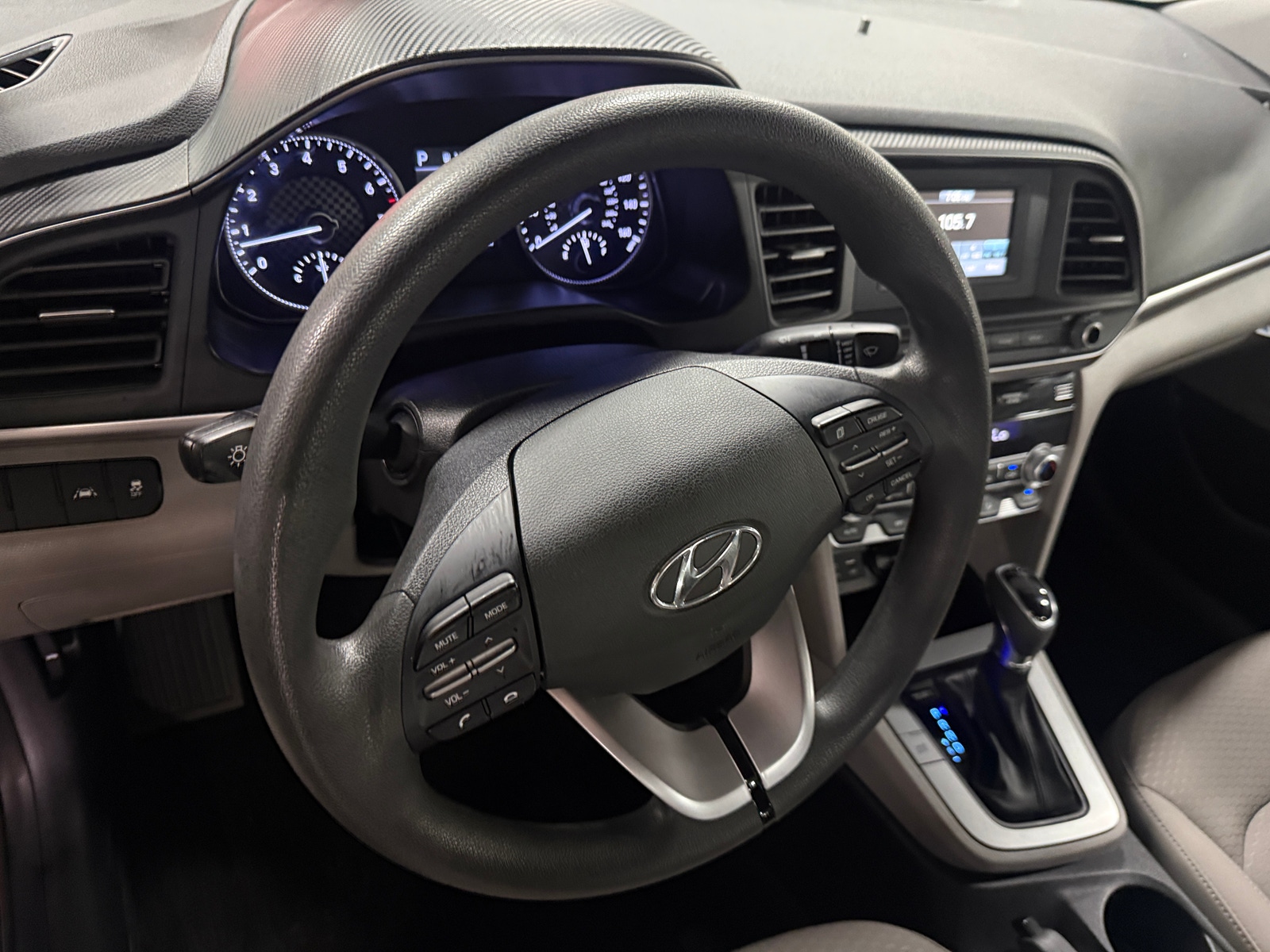 Thumbnail: 2020 Hyundai Elantra - 5