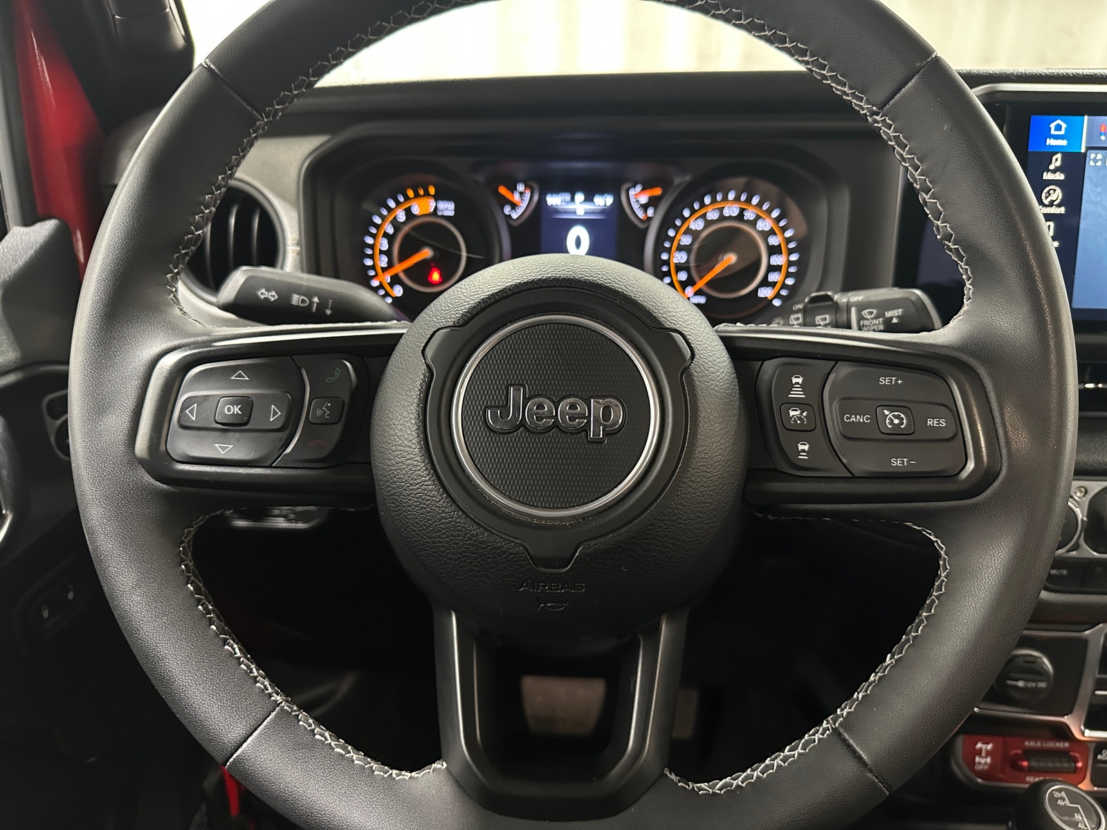 Thumbnail: 2025 Jeep Wrangler - 5