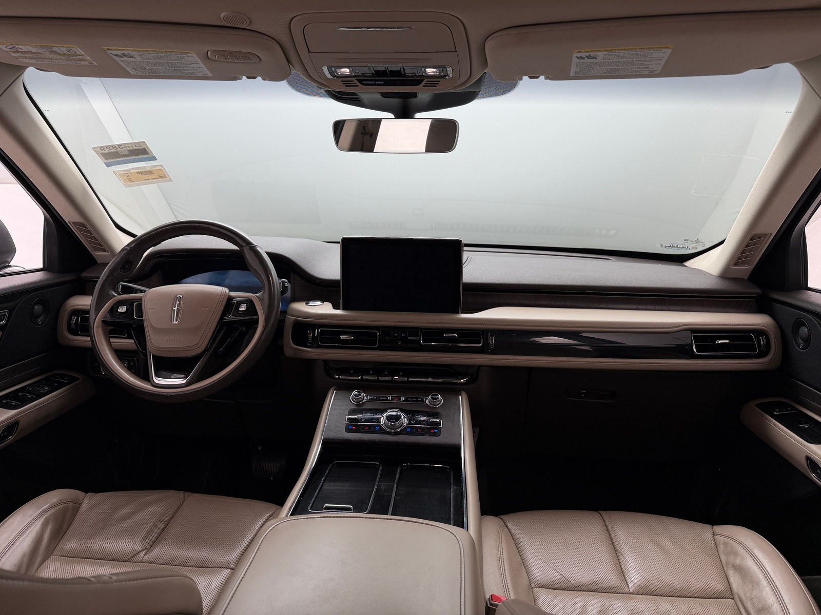 Thumbnail: 2021 Lincoln Aviator - 2