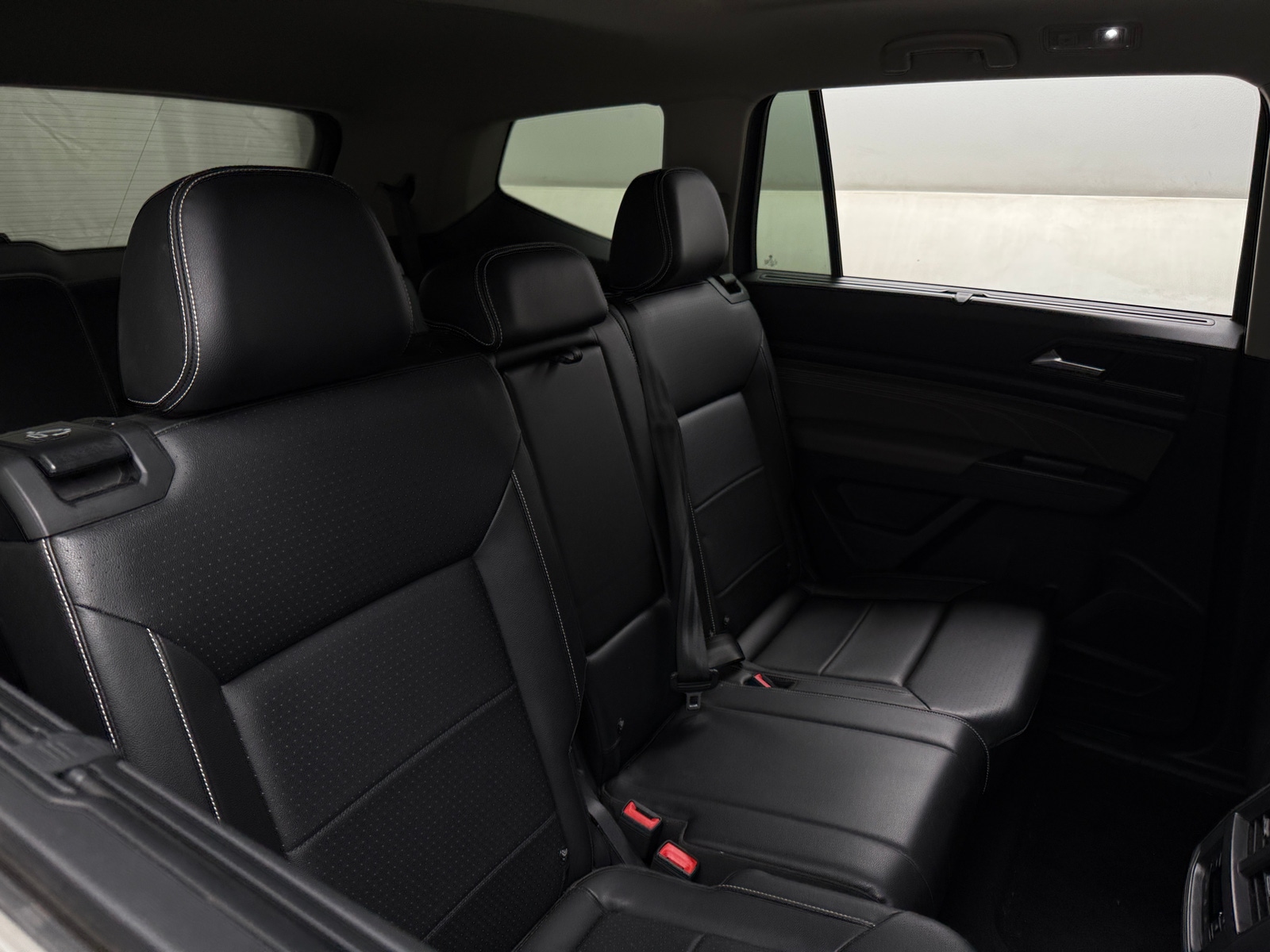 Thumbnail: 2023 Volkswagen Atlas - 6