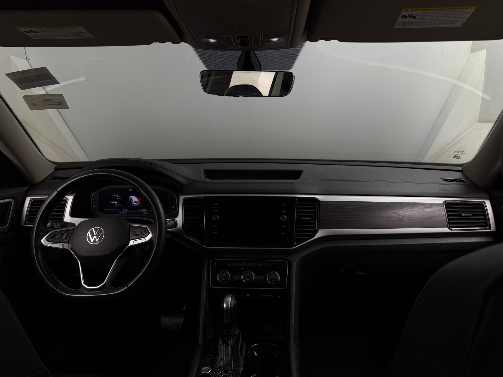 Thumbnail: 2023 Volkswagen Atlas - 3