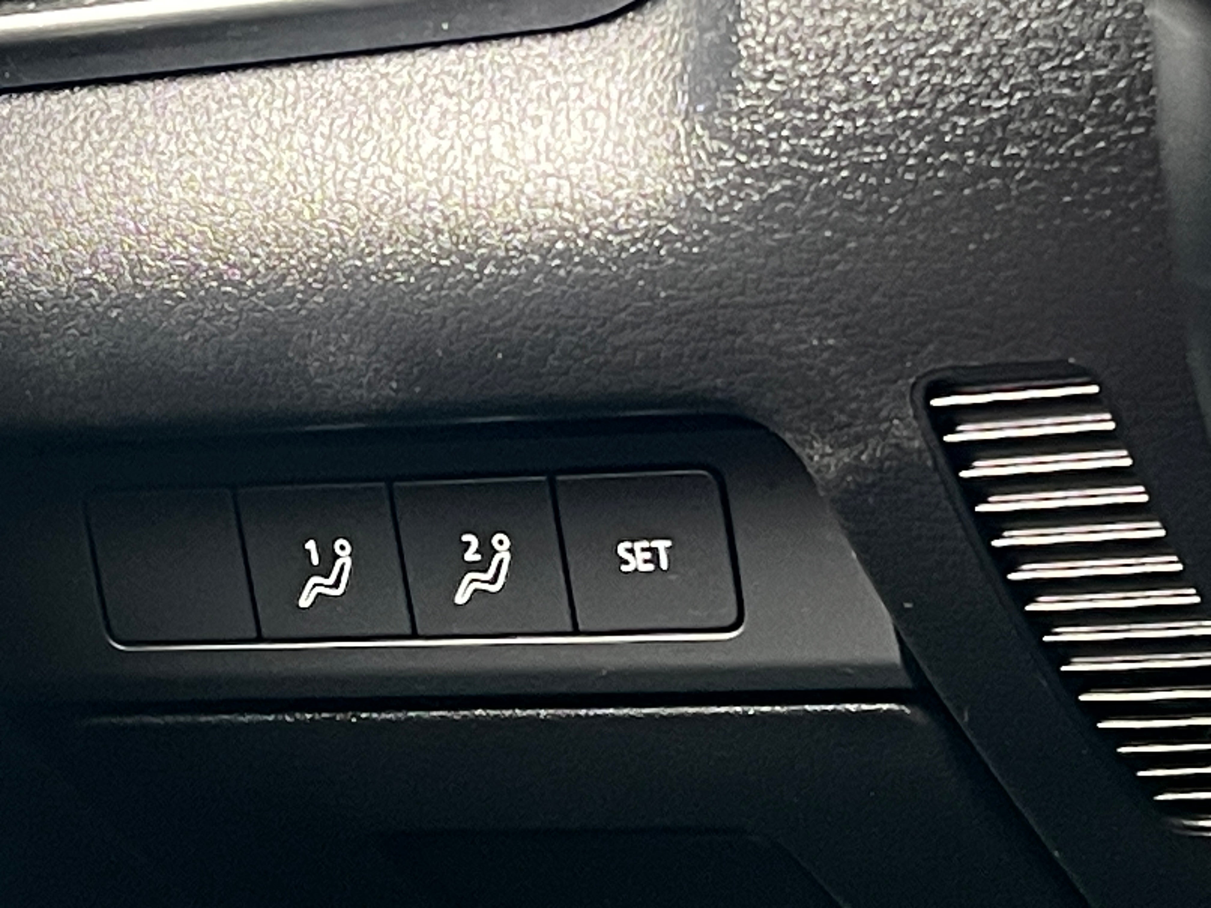 2023 Mazda CX-30 Carbon Edition - Photo 11