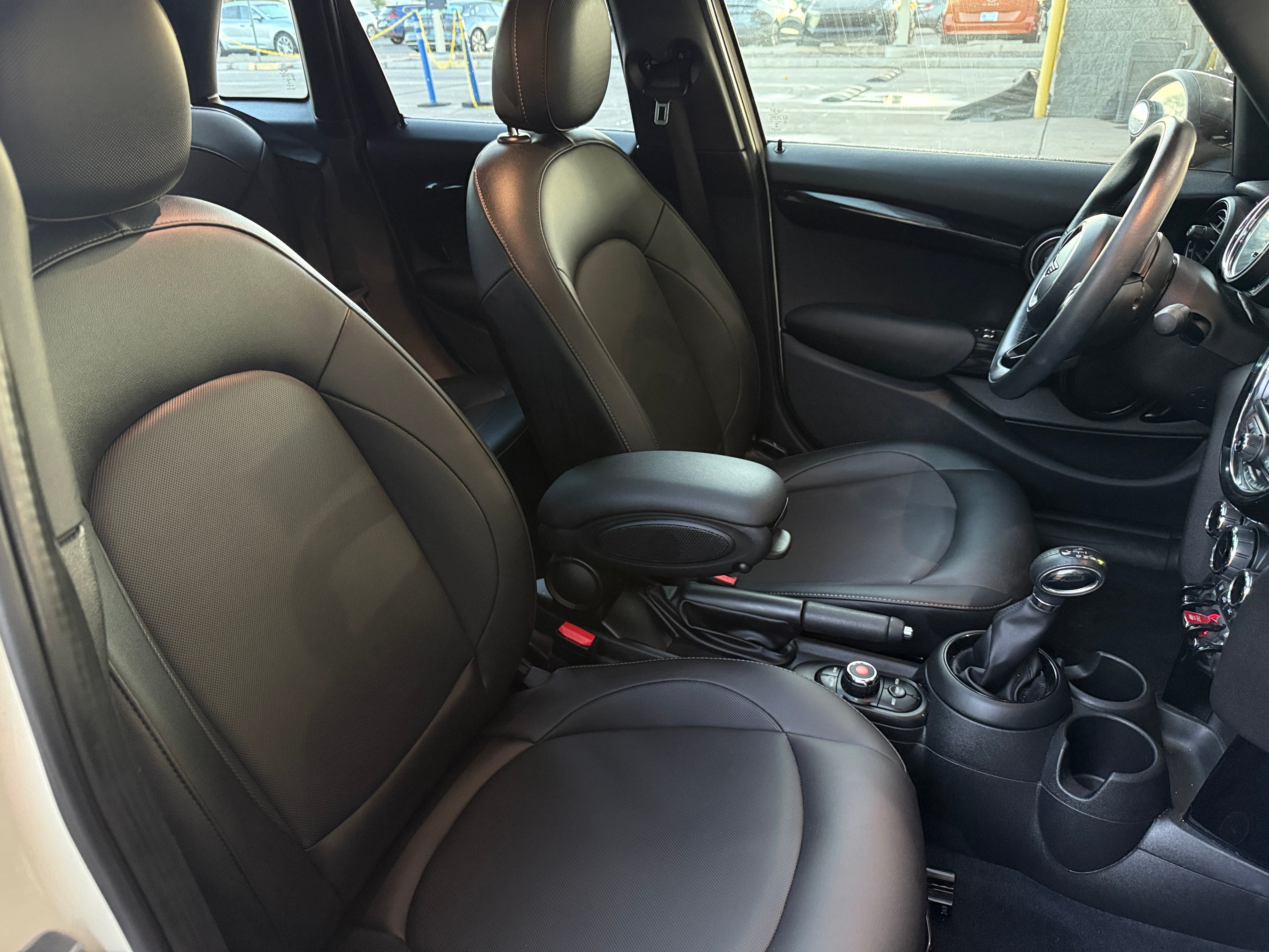2019 MINI Hardtop 4 Door