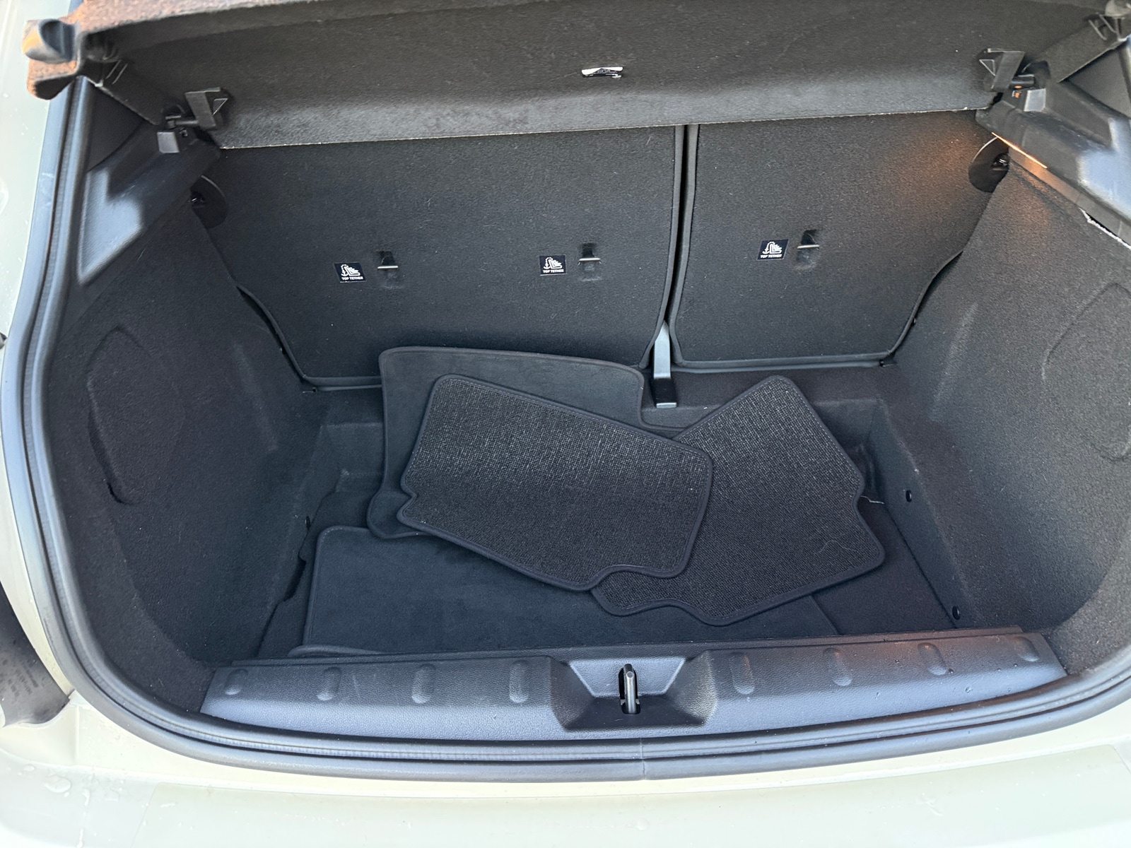 Thumbnail: 2019 MINI Cooper Hardtop - 6
