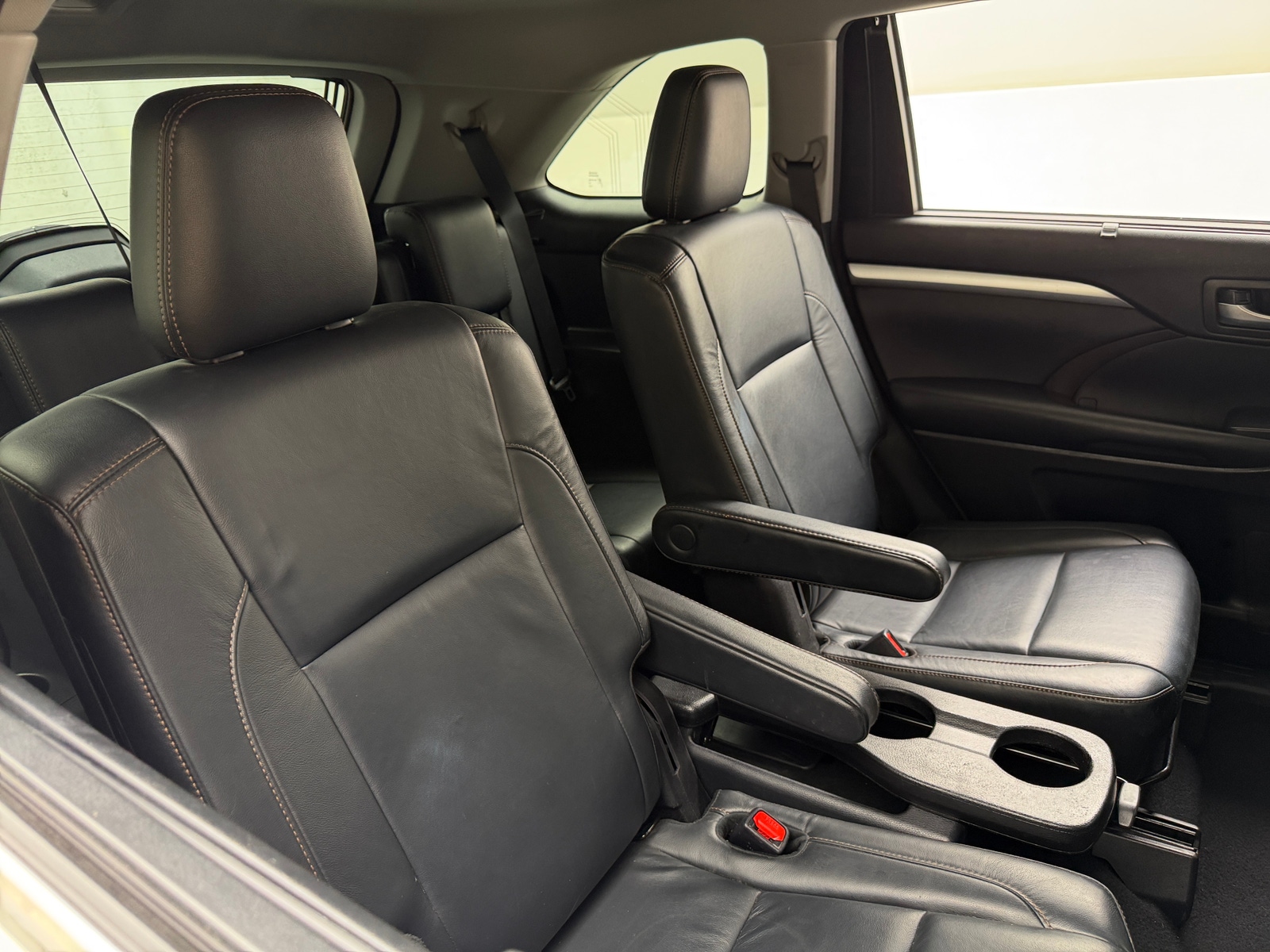 Thumbnail: 2018 Toyota Highlander - 5
