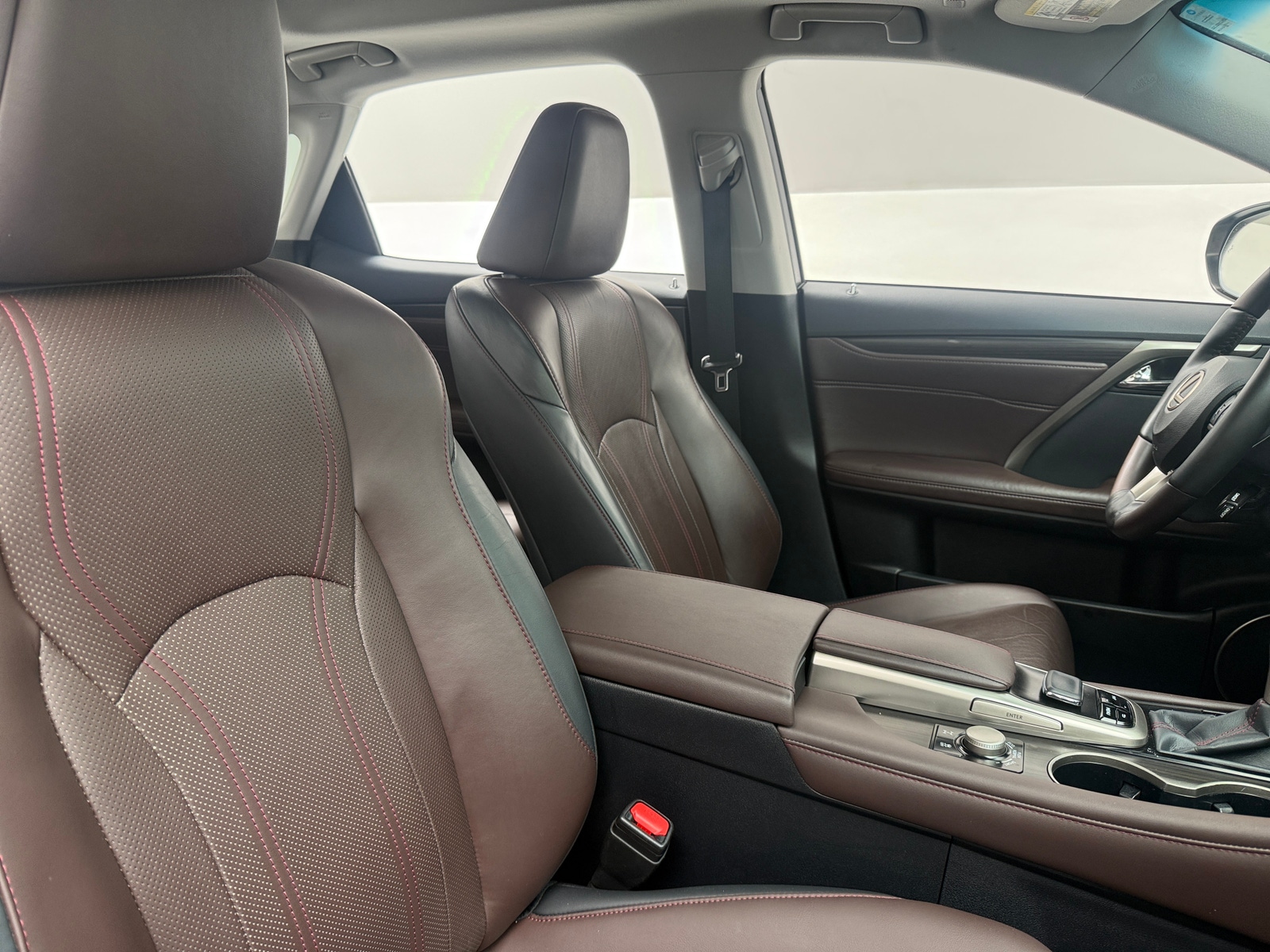 Thumbnail: 2018 Lexus RX - 2
