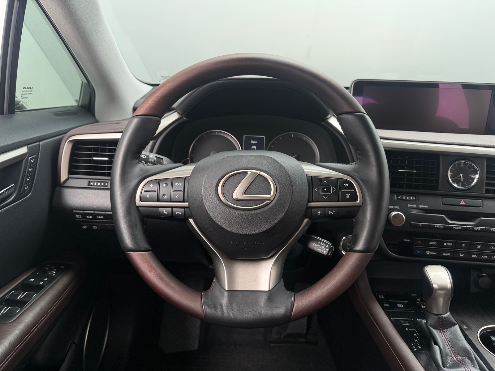 Thumbnail: 2018 Lexus RX - 5