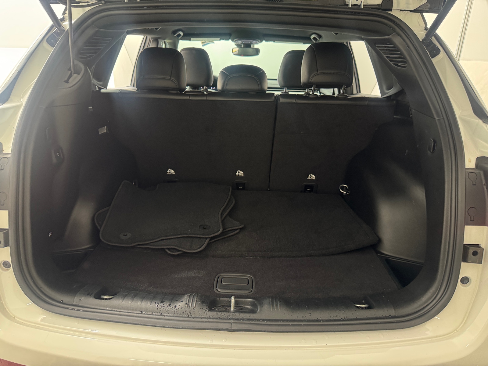 Thumbnail: 2023 Jeep Compass - 6