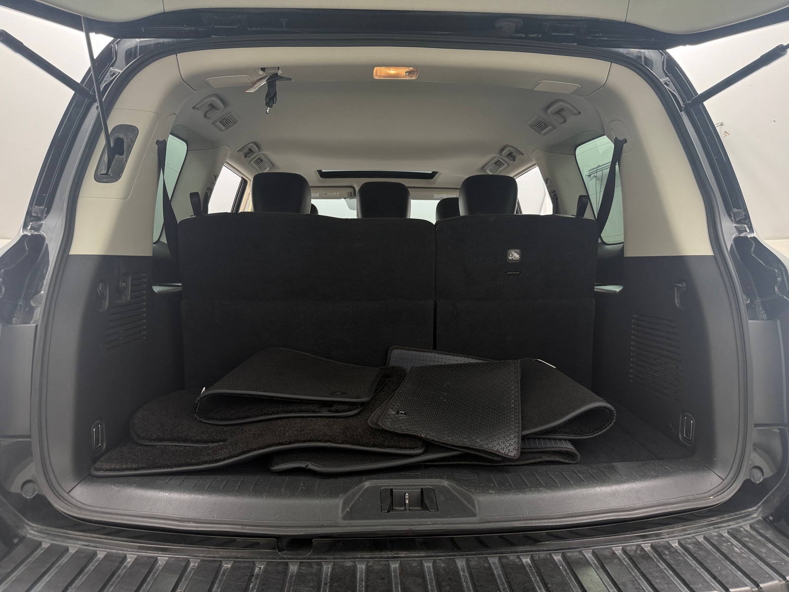 Thumbnail: 2022 Nissan Armada - 6